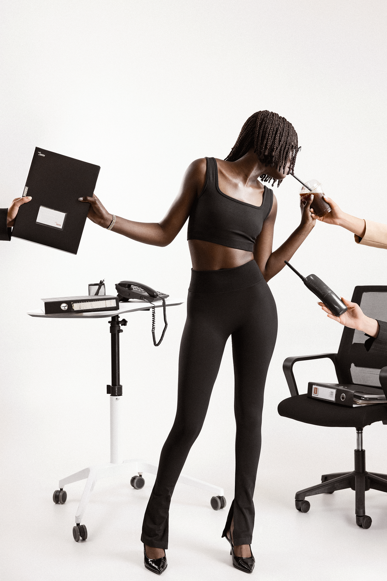 High-Waisted Sculpt Leggings with Ankle Cuts - Figure 8